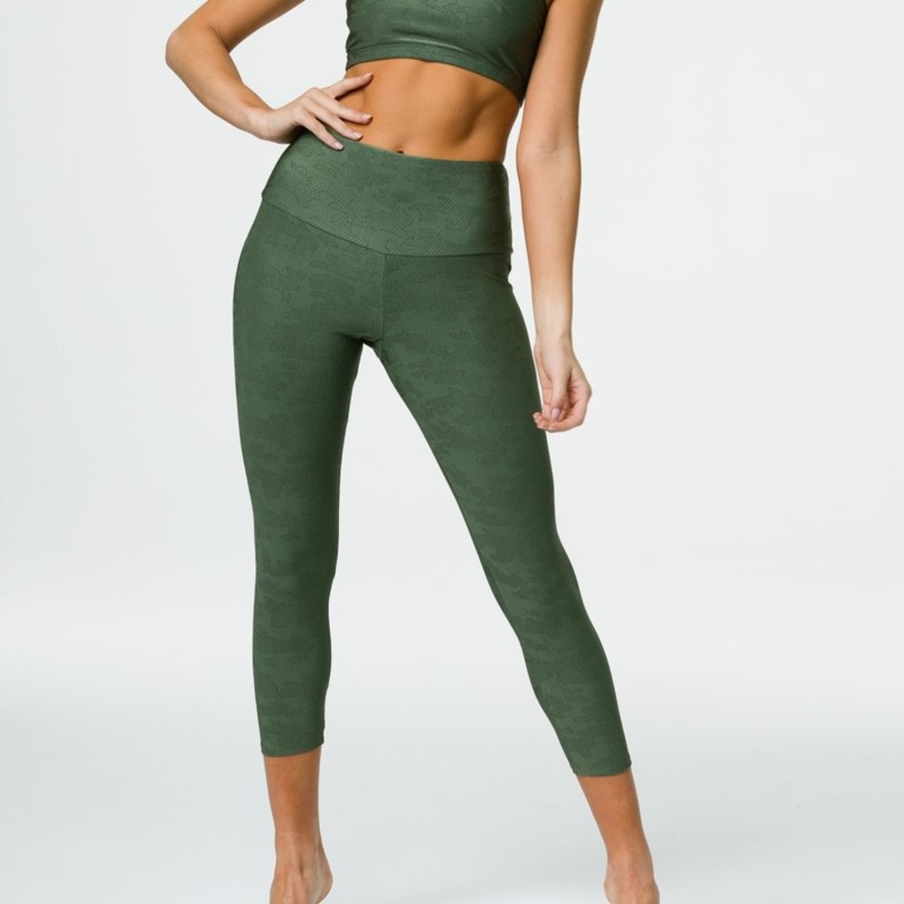 Onzie Jacquard Legging in Olive